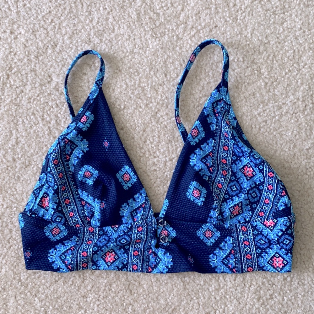 Aerie Triangle Bikini Top